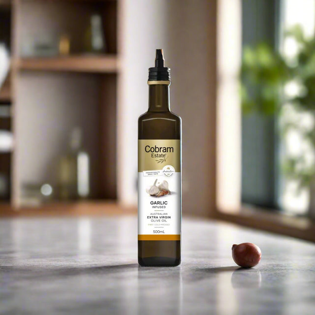 Olive Oil Extra Virgin Garlic Infused - Cobram Estate Garlic infused 250ml